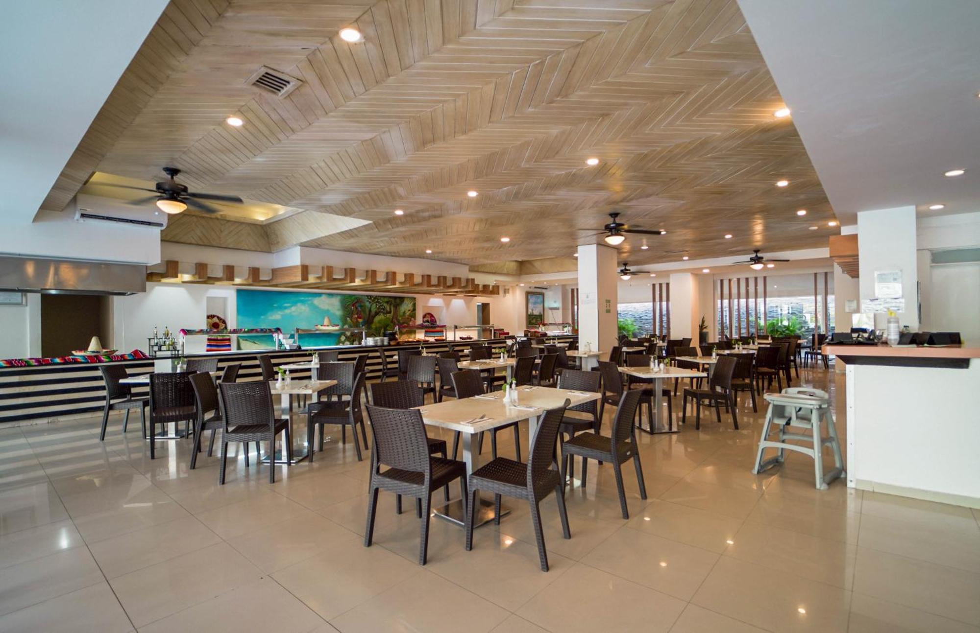 Bay Resort Cancun